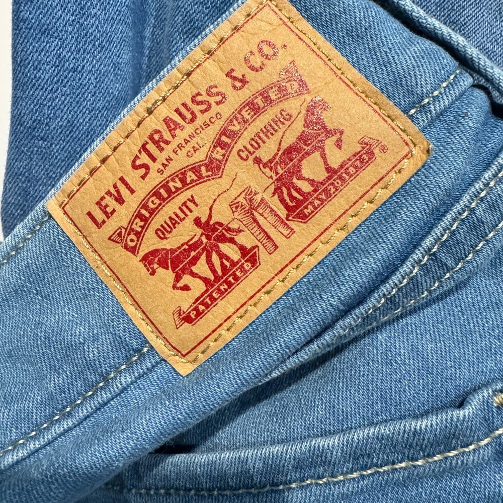 Levi's Light Blue Bootcut Jeans - Picture 3 of 6